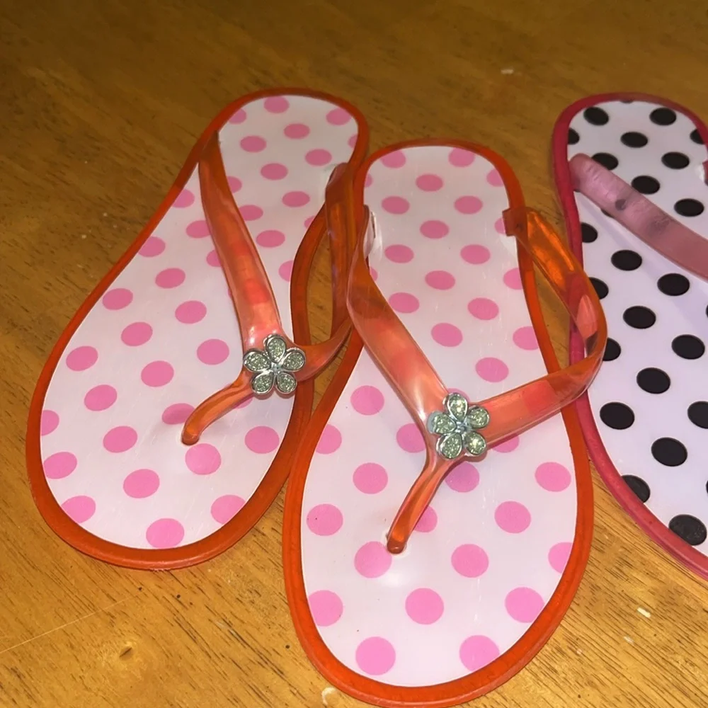 Girls Flip Flops size 1-2 Pink Black White Polka Dot Gem Flower Accent 2 Pair